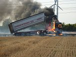Lkw brannte aus (Foto: nnz)