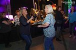 Party im Jugendclubhaus (Foto: Belvedere Media Agentur)