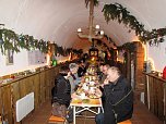 Weihnachtsfeier in der Langen Wand (Foto: L. Schubert) Weihnachtsfeier in der Langen Wand (Foto: L. Schubert)