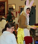 Hase Hops im Weihnachtsstress (Foto: Karl-Heinz Herrmann)