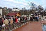 Besuchermagnet Eisbaden (Foto: Karl-Heinz Herrmann)
