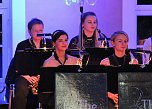 Mit der Little Big Band in die Weihnacht (Foto: Karl-Heinz Herrmann) Mit der Little Big Band in die Weihnacht (Foto: Karl-Heinz Herrmann)