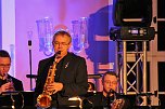 Mit der Little Big Band in die Weihnacht (Foto: Karl-Heinz Herrmann) Mit der Little Big Band in die Weihnacht (Foto: Karl-Heinz Herrmann)