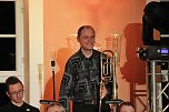 Mit der Little Big Band in die Weihnacht (Foto: Karl-Heinz Herrmann) Mit der Little Big Band in die Weihnacht (Foto: Karl-Heinz Herrmann)