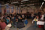 Das Weihnachtscafe in der Kleinen Aula war sehr gut besucht (Foto: H. Roeder)