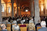 Ansturm auf Noten mit Dip (Foto: Karl-Heinz Herrmann)