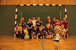 Kleine Kreismeister feierten - Wackers G-Jugend hat die Hallenmeisterschaft gewonnen (Foto: Angelo Glashagel)