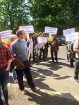 Protest vor dem Landtag (Foto: Peter Morich)