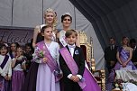 Fliederprinzessin in Amt eingef&uuml;hrt (Foto: Karl-Heinz Herrmann)
