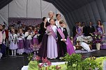 Fliederprinzessin in Amt eingef&uuml;hrt (Foto: Karl-Heinz Herrmann)