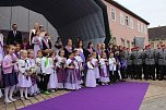 Fliederprinzessin in Amt eingef&uuml;hrt (Foto: Karl-Heinz Herrmann)