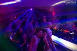 Party im Jugendclubhaus (Foto: Belvedere Media Agentur)