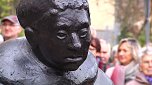 Luther-Denkmal vor der Blasii-Kirche eingeweiht (Foto: Angelo Glashagel)