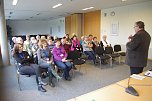 Landsenioren besuchen Thüringer Landtag (Foto: Wahlkreisbüro Die Linke) Landsenioren besuchen Thüringer Landtag (Foto: Wahlkreisbüro Die Linke)