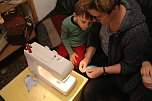 Backen, Basteln, B&auml;ume schm&uuml;cken - an der Jugendkunstschule und im Weltladen konnte man das heute selbst machen (Foto: Angelo Glashagel)