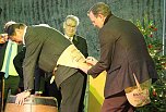 Ehrenarschleder zwei Mal verliehen. (Foto: Karl-Heinz Herrmann)