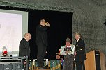 Ehrenarschleder zwei Mal verliehen. (Foto: Karl-Heinz Herrmann)