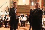Alte Tradition neu belebt - Konzert des Kinder-, und Jugendchores zur Weihnachtszeit (Foto: Angelo Glashagel) Alte Tradition neu belebt - Konzert des Kinder-, und Jugendchores zur Weihnachtszeit (Foto: Angelo Glashagel)