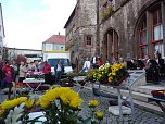 Tr&auml;nen auf dem Markt (Foto: nnz)