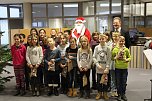 Weihnachtsmann besuchte Sparkasse (Foto: Karl-Heinz Herrmann)