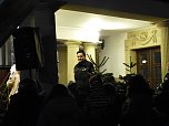 Aufregung am Theater-Adventskalender bei T&uuml;rchen No. 8 (Foto: Matthias Schwarz)