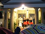 Hinter dem 9. T&uuml;rchen des Theater-Adventskalender verbargen sich die Eleven des Tanzstudio Radeva (Foto: Matthias Schwarz)