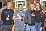 Party im Jugendclubhaus (Foto: Belvedere Media Agentur)