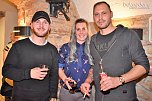 Party im Jugendclubhaus (Foto: Belvedere Media Agentur)