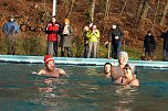 Anbaden in Neustadt (Foto: Sandra Witzel)