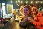 Party im Jugendclubhaus (Foto: Belvedere Media Agentur)