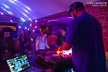 Party im Jugendclubhaus (Foto: Belvedere Media Agentur)