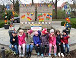 Knirpse aus Ost bereiten Brunnenfest vor (Foto: Badehaus Nordhausen) Knirpse aus Ost bereiten Brunnenfest vor (Foto: Badehaus Nordhausen)