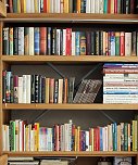 Bücherschrank regelmäßig geöffnet (Foto: Karl-Heinz Herrmann) Bücherschrank regelmäßig geöffnet (Foto: Karl-Heinz Herrmann)