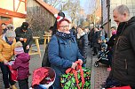Feiner Weihnachtsmarkt in Jechaburg (Foto: Karl-Heinz Herrmann) Feiner Weihnachtsmarkt in Jechaburg (Foto: Karl-Heinz Herrmann)