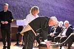 Zwei Mal Ehrenarschleder verliehen (Foto: Karl-Heinz Herrmann)
