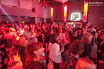 Party im Jugendclubhaus (Foto: Belvedere Media Agentur)