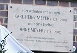 Gedenktafel wurde enth&uuml;llt (Foto: Karl-Heinz Herrmann)