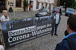 Ein Transparent wurde aus- und gleich wieder eingerollt (Foto: J. Miche) Ein Transparent wurde aus- und gleich wieder eingerollt (Foto: J. Miche)