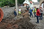 Zum Breitbandausbau in Greußen (Foto: Wahlkreisbüro Grund) Zum Breitbandausbau in Greußen (Foto: Wahlkreisbüro Grund)