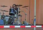 Hardrockband "Rikk Arving" beim Hebebühnenkonzert (Foto: Karl-Heinz Herrmann) Hardrockband "Rikk Arving" beim Hebebühnenkonzert (Foto: Karl-Heinz Herrmann)