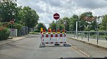 Aus der n&ouml;rdlichen Albert-Tr&auml;ger-Stra&szlig;e geht nun nichts mehr:  (Foto: nnz)