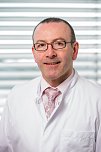 Porträt Manfred Johannwerner, kommissarischer Leiter der Psychiatrie/Psychotherapie/Tagesklinik; (Foto: Helios Klinik Hettstedt) Porträt Manfred Johannwerner, kommissarischer Leiter der Psychiatrie/Psychotherapie/Tagesklinik; (Foto: Helios Klinik Hettstedt)
