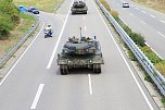 Panzer verlegt - Stau auf Autobahn (Foto: Silvio Dietzel) Panzer verlegt - Stau auf Autobahn (Foto: Silvio Dietzel)