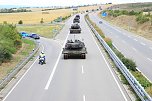 Panzer verlegt - Stau auf Autobahn (Foto: Silvio Dietzel) Panzer verlegt - Stau auf Autobahn (Foto: Silvio Dietzel)