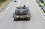 Panzer verlegt - Stau auf Autobahn (Foto: Silvio Dietzel) Panzer verlegt - Stau auf Autobahn (Foto: Silvio Dietzel)