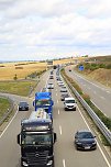 Panzer verlegt - Stau auf Autobahn (Foto: Silvio Dietzel) Panzer verlegt - Stau auf Autobahn (Foto: Silvio Dietzel)