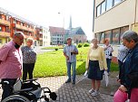 Spende f&uuml;r das Behindertenfahrzeug (Foto: Dorothea Kieper)