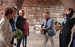 Einmillionster Besucher am st&uuml;rmischen Kyffh&auml;user-Denkmal (Foto: Karl-Heinz Herrmann)