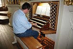 Marktmusik und Blitzeinschlag (Foto: Karl-Heinz Herrmann)