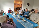 Geselliges Beisammensein mit Bier, Brezeln und Leberkas (Foto: Peter Möbius) Geselliges Beisammensein mit Bier, Brezeln und Leberkas (Foto: Peter Möbius)